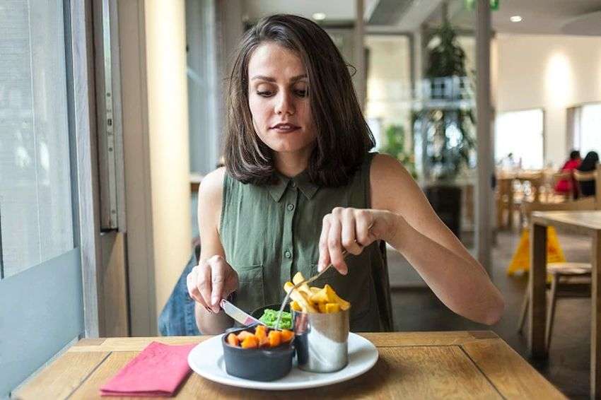 हैल्थ अलर्ट: 30 की उम्र में रखेंगे इन बातों का खयाल तो 40 में नहीं होगा उच्च रक्त चाप